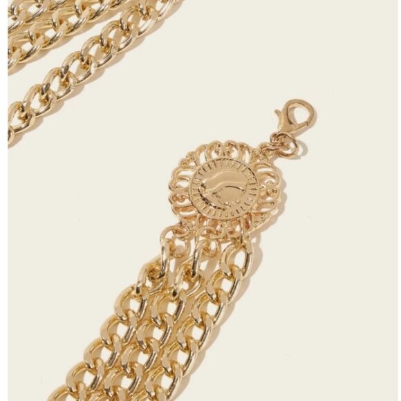 3 for $35 / Hollow Round Flower Decor Asymmetrical. - Picture 2 of 3